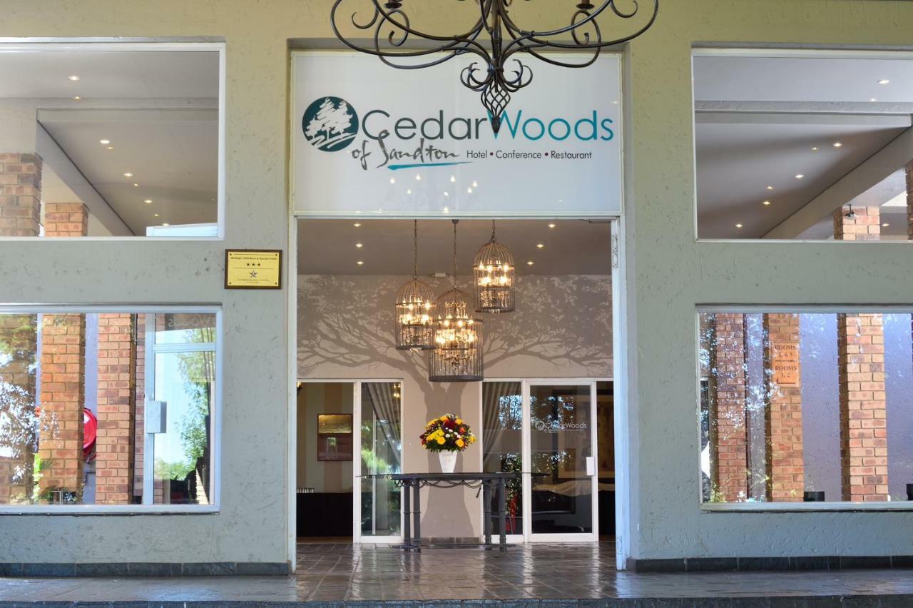 Cedarwoods Of Сандтон Екстер'єр фото